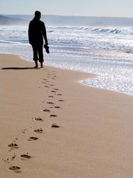 iStock-92209036-woman_beach