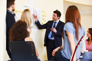 iStock_000016084770XSmall-brainstorming-2